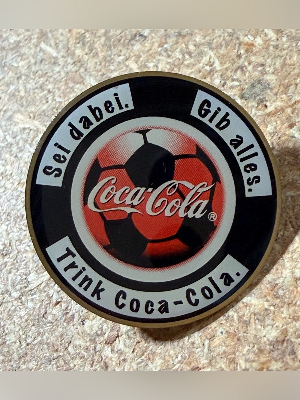 Vintage Coca-Cola Germany Soccer Lapel Pin Sei Dabei Gib Alles Promo Badge